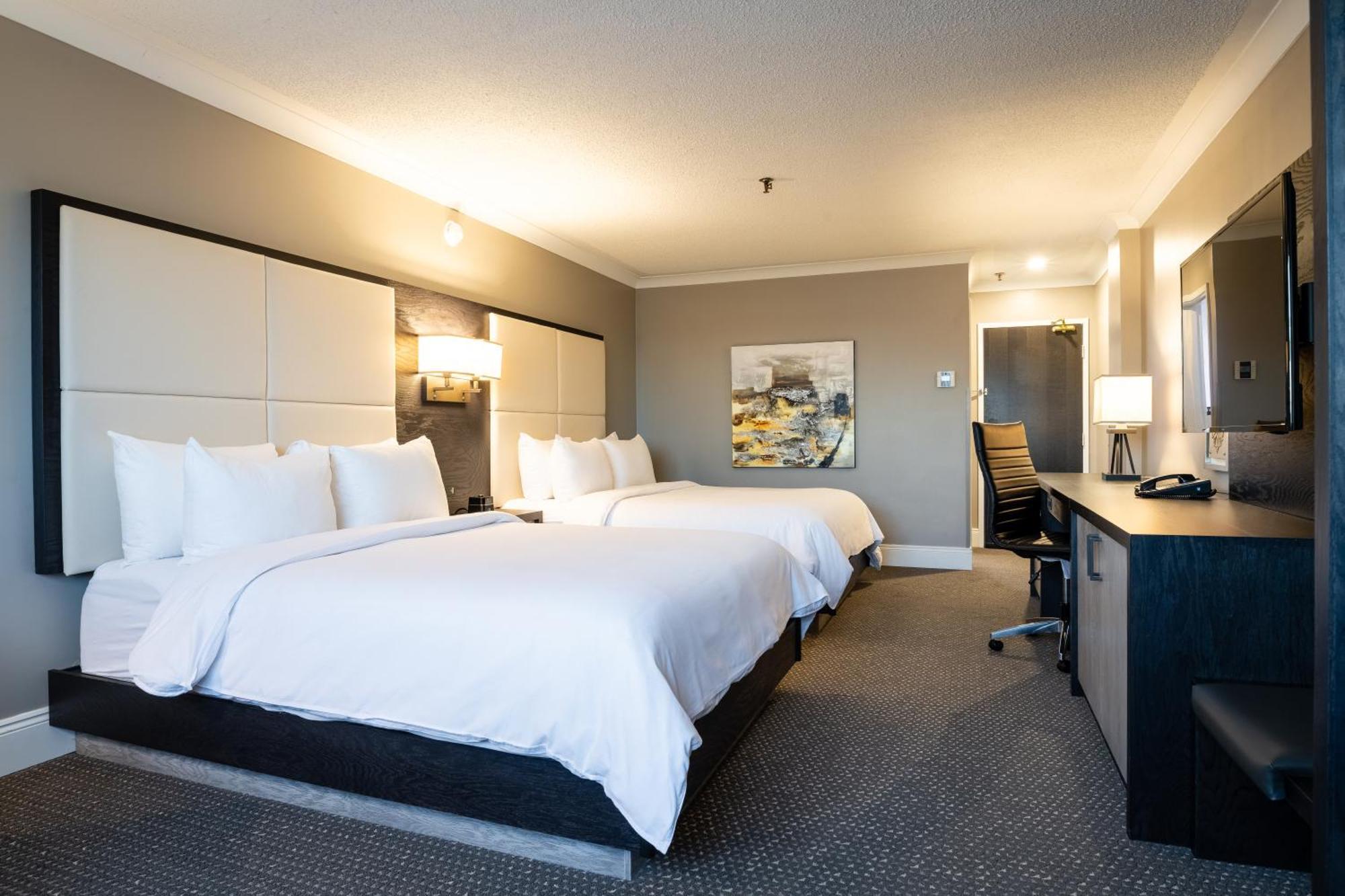 Crowne Plaza Hotel Moncton Downtown By Ihg Екстериор снимка