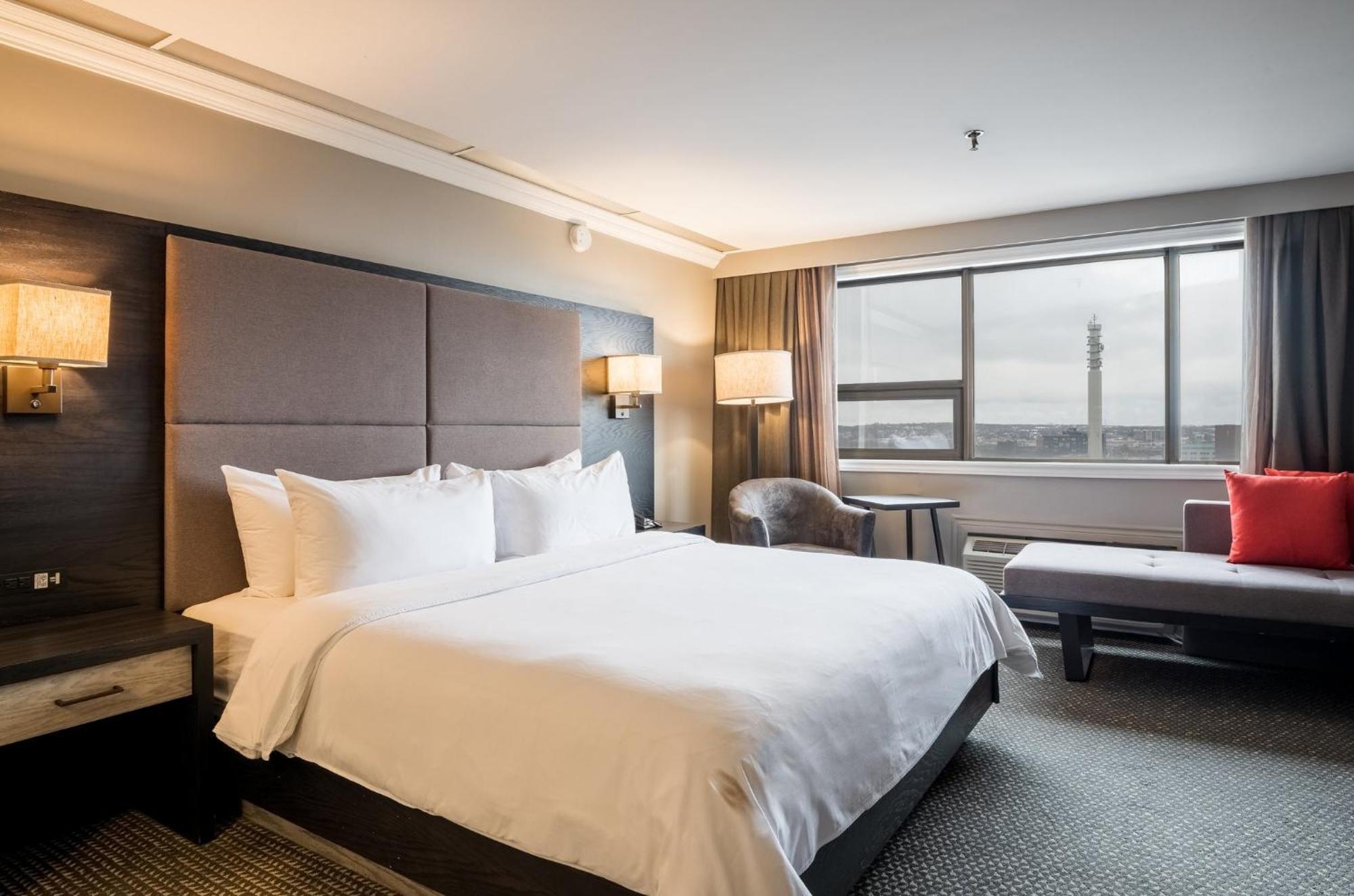 Crowne Plaza Hotel Moncton Downtown By Ihg Екстериор снимка