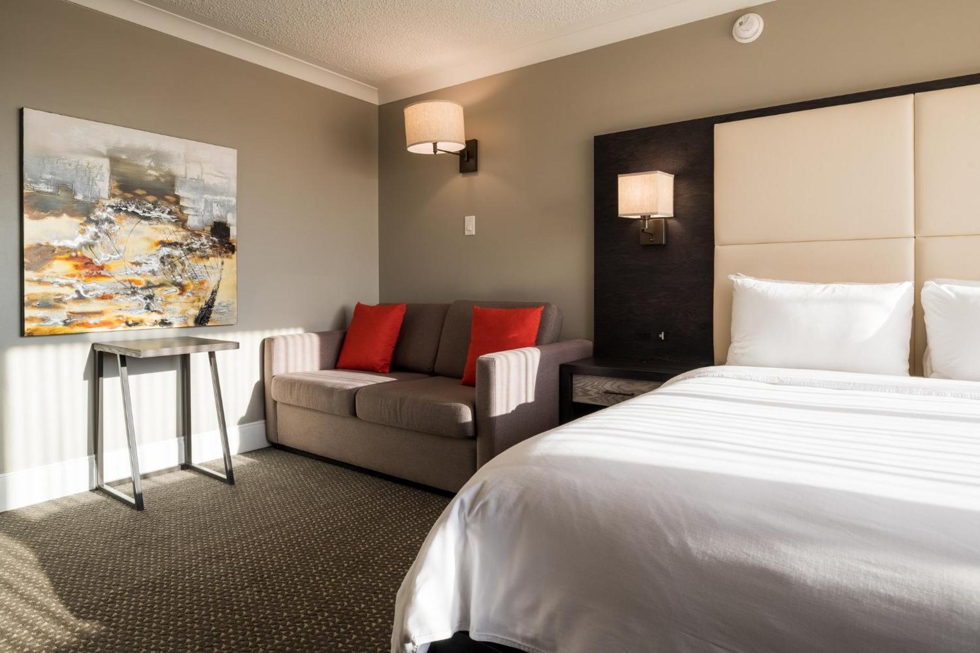 Crowne Plaza Hotel Moncton Downtown By Ihg Екстериор снимка