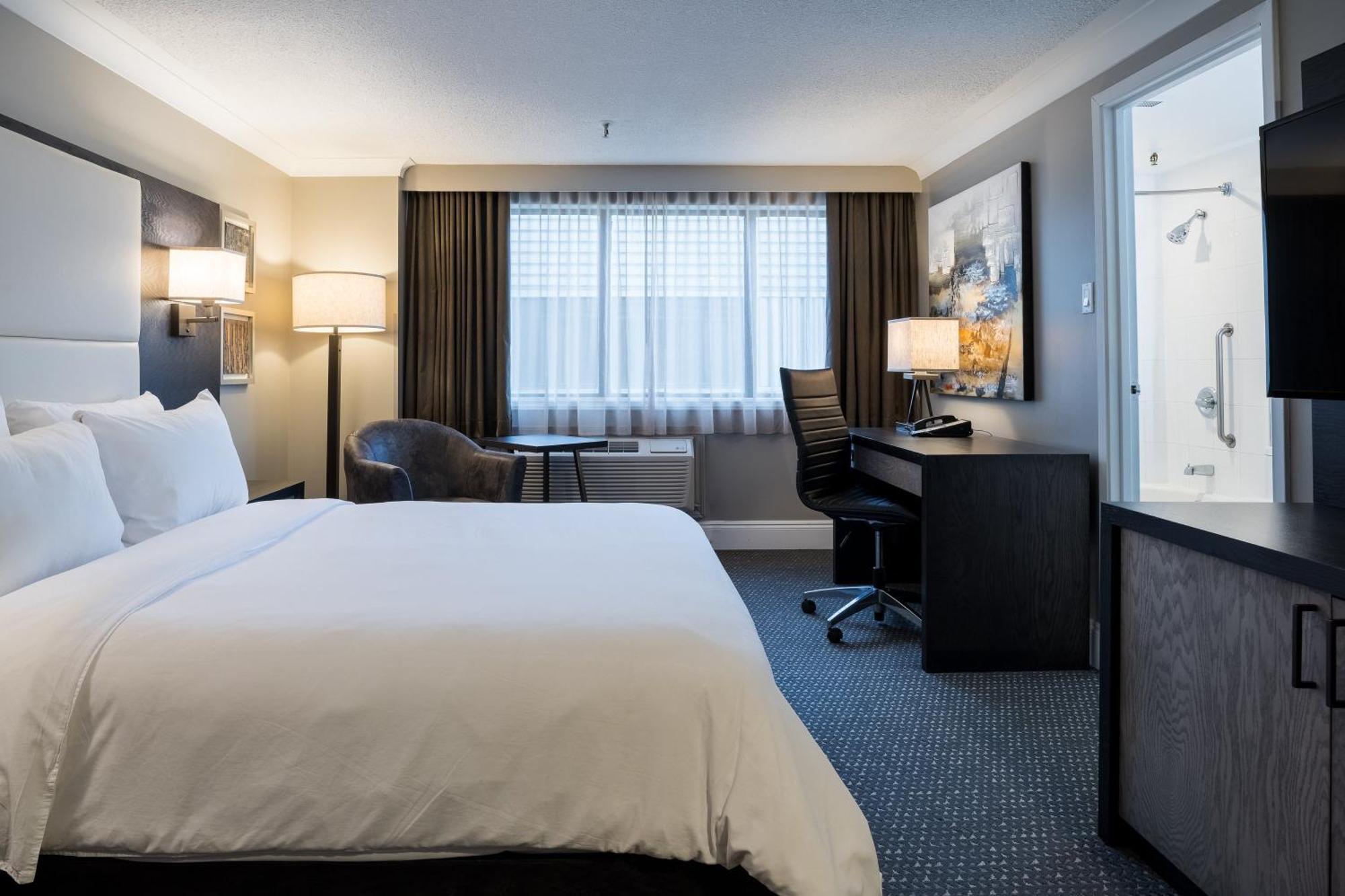 Crowne Plaza Hotel Moncton Downtown By Ihg Екстериор снимка